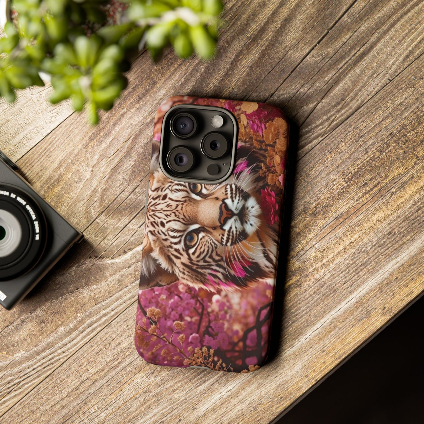 Iphone and Samsung Galaxy Tiger Garden Tough Cases